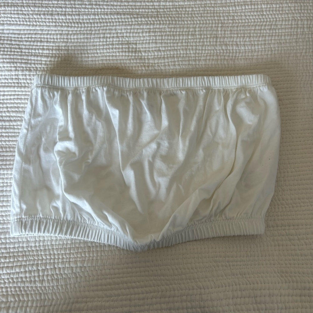 Aritzia Wilfred strapless top